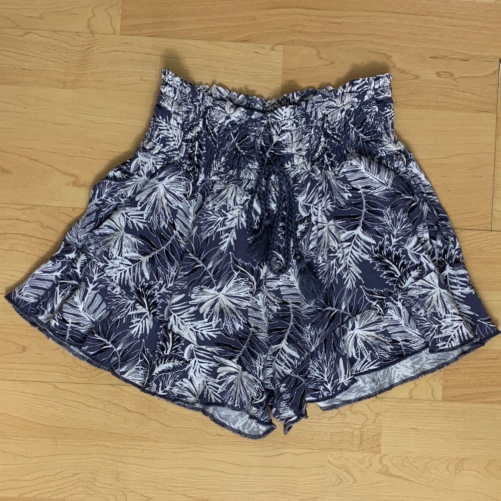 Rewash High Waist Navy Leaf Print Shorts
